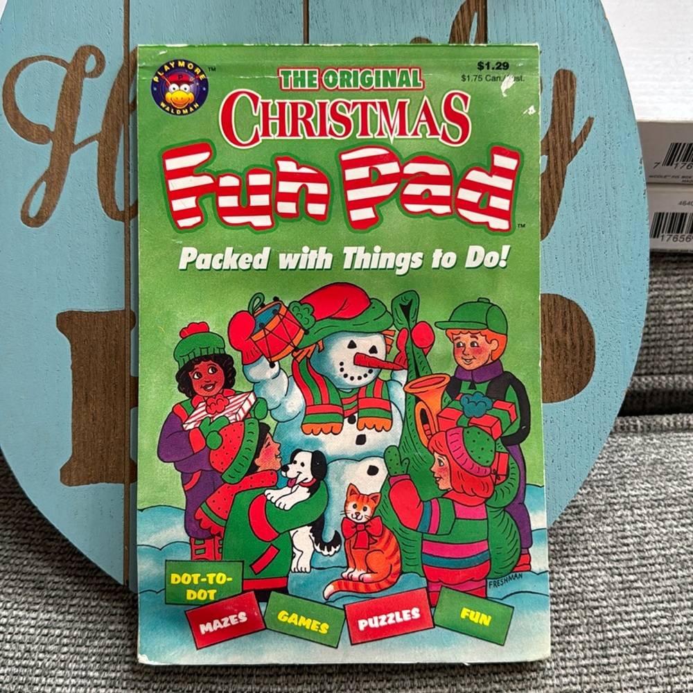 ⛱️2/$5⛱️The original Christmas Fun Pad